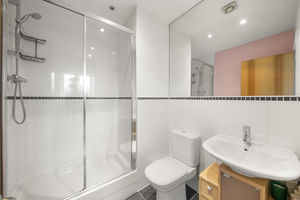 Photo 21- click for photo gallery